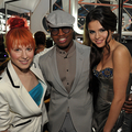 hayley-williams-ne-yo-selena-gomez-wireimage-17395984.jpg